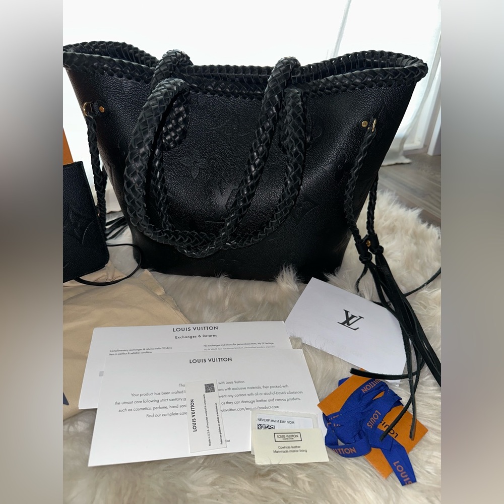✨SOLD✨Louis Vuitton neverfull empreinte noir - Picture 1 of 13